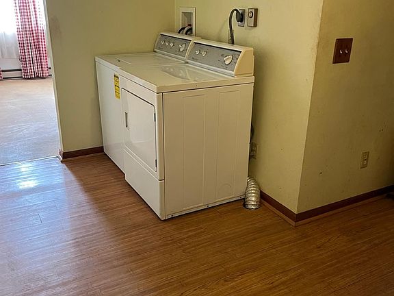 4th image of 204 McKinley Dr