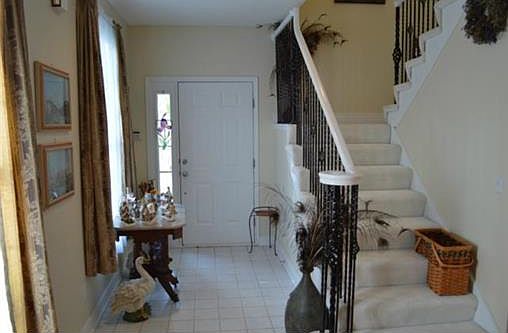 3rd image of 9831 N Montclair Ave