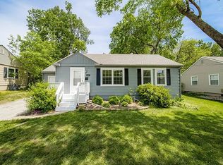 5227 Riggs St, Mission, KS 66202