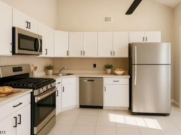 316 Red Crest Ln, Branchburg Twp., NJ 08876