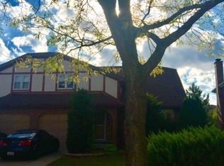 1344 N Rosebud Ln, Addison, IL 60101