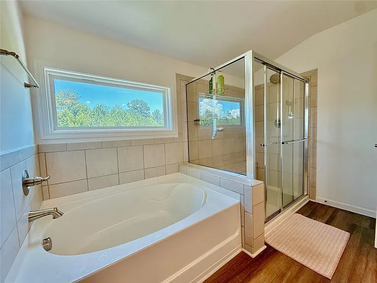 1810 Primrose Park Rd — Photo 25