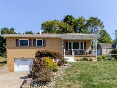 231 Miller Ave, Weirton, WV, 26062