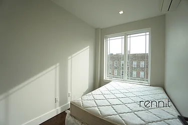 Rented by Rennit Inc.