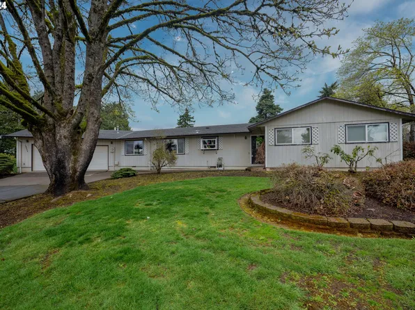 18233 SE Emi St, Damascus, OR 97089