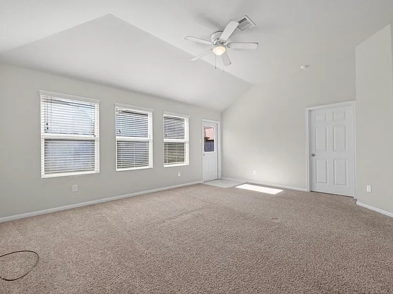 2122 Artic Loon Dr — Photo 12