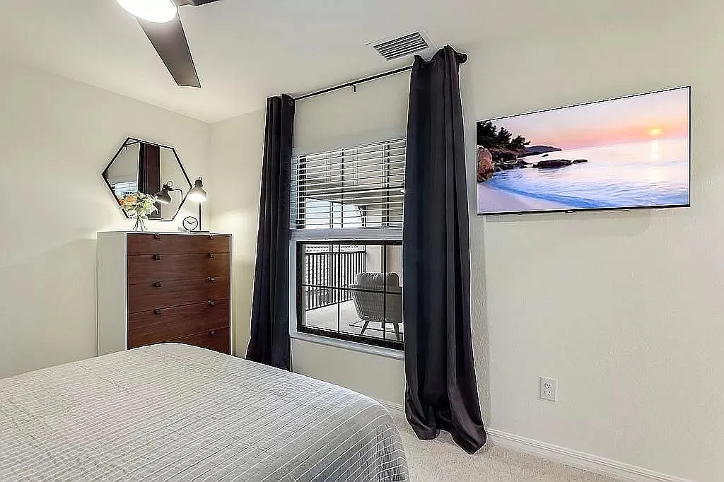 5684 Palmer Cir — Photo 2