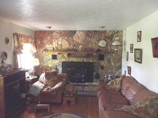 5th image of 15562 Township Highway 101