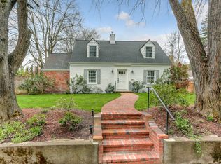 900 Iowa St, Ashland, OR 97520