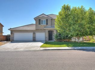 15613 Bow String St, Victorville, CA 92394