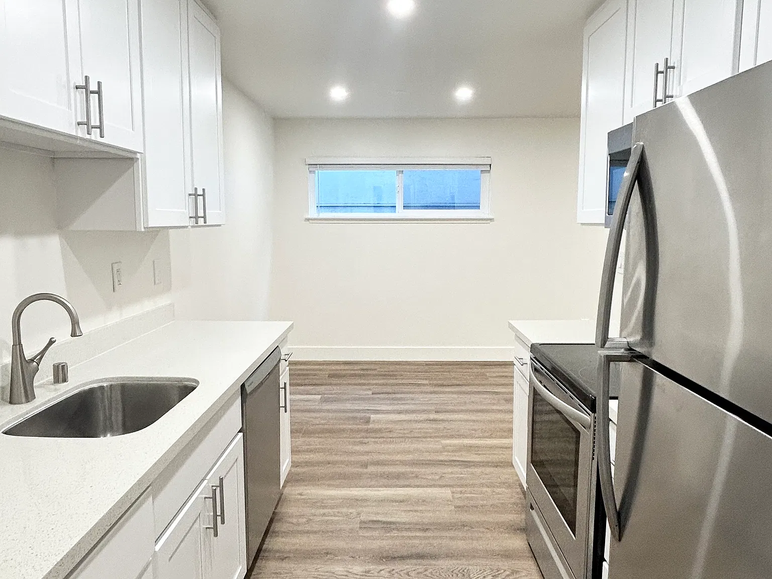 1 bed, 700 sqft, $2,800 — Photo 3