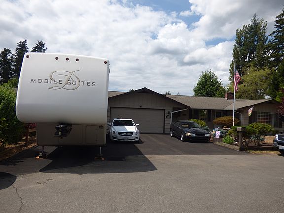 RV Parking 