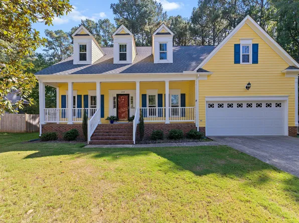 209 McNaughton Ct, Garner, NC 27529