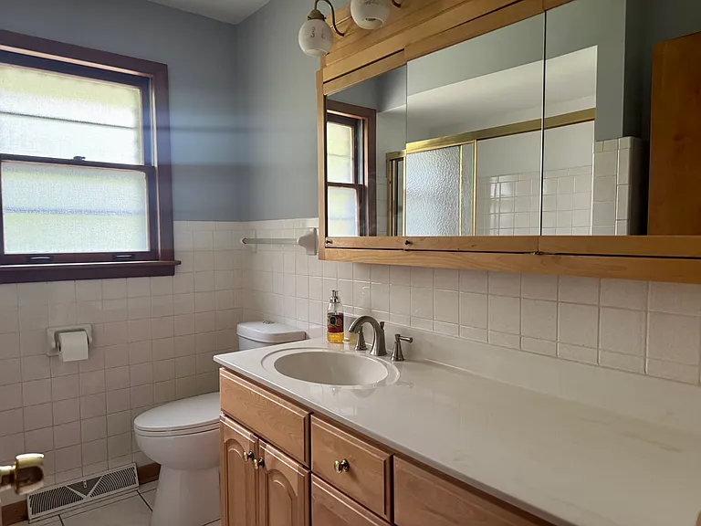 5341 Grand Ave — Photo 13