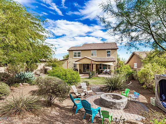 5th image of 3264 N ACACIA Way