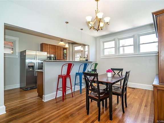 5th image of 2125 Rosewood Ave
