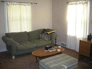 4th image of 10928 S Hermosa Ave