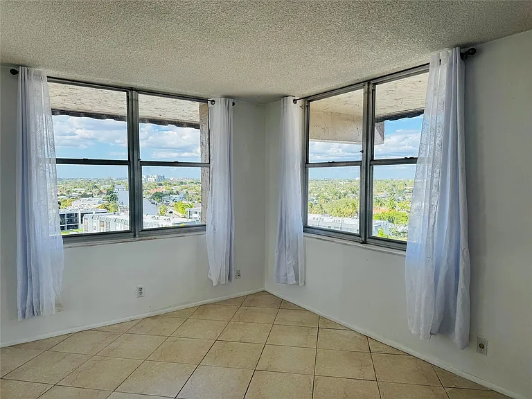 777 S Federal Hwy #16 — Photo 9