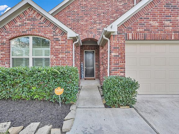 4th image of 11119 English Holly Court