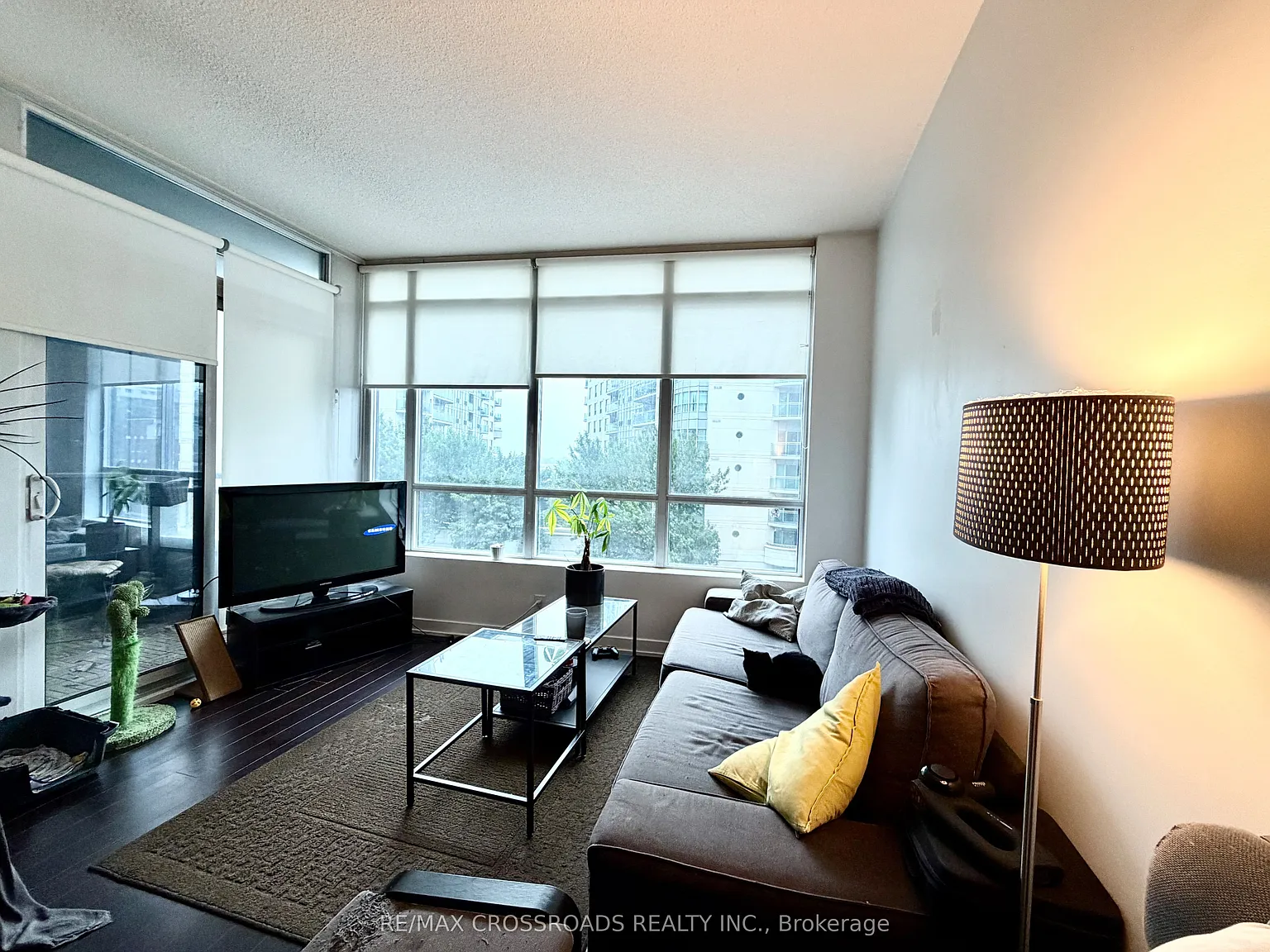 2 bed, $2,550 — Photo 3