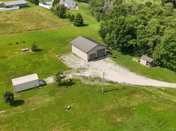 1300 N Randolph St, Marceline, MO 64658