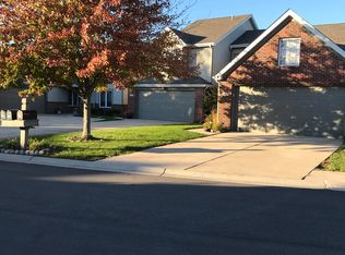 9456 Van Buren St, Crown Point, IN 46307