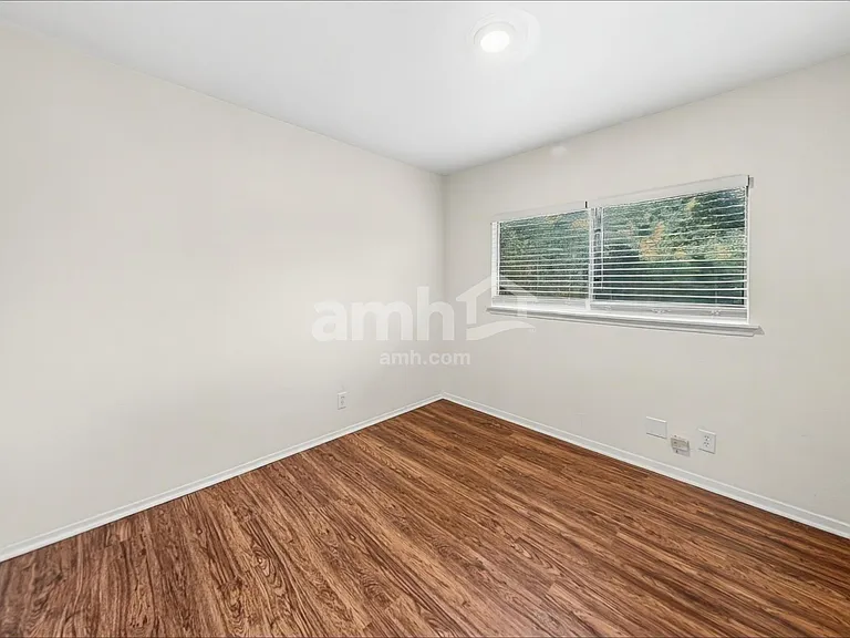 2803 Woodline St — Photo 15