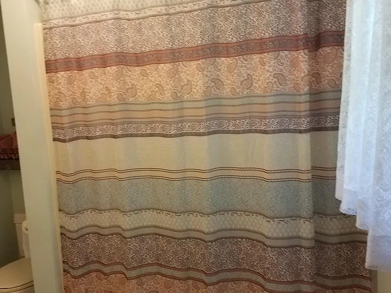 2nd floor full bath