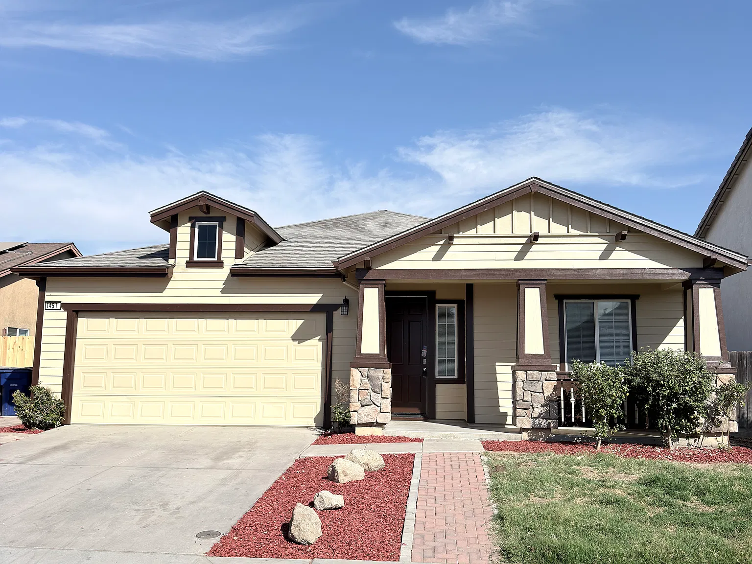 4 bed, 1848 sqft, $2,100 — Photo 1