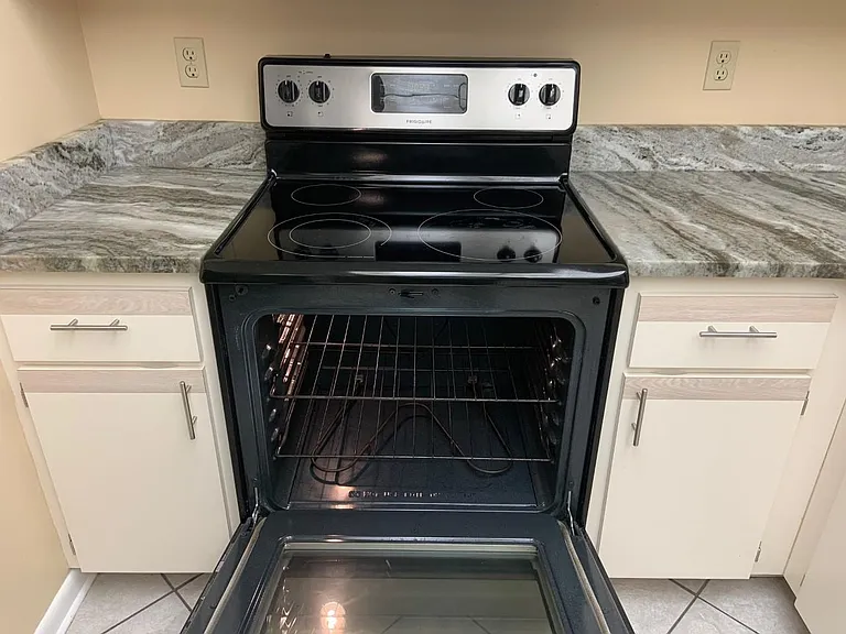 615 S Sun N Lakes Blvd — Photo 19