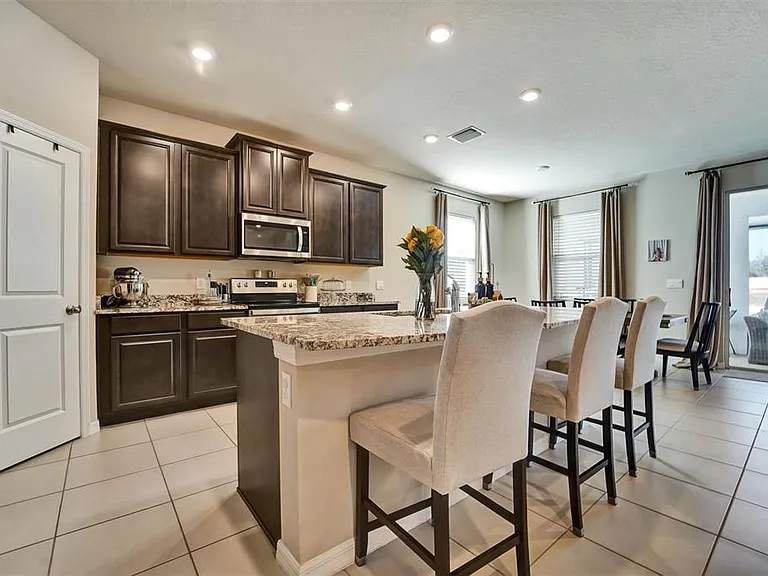 7330 Rome Ln — Photo 12
