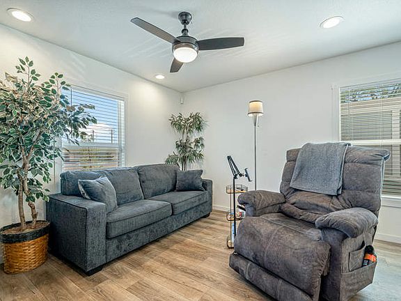 5th image of 7240 S 7th St #8