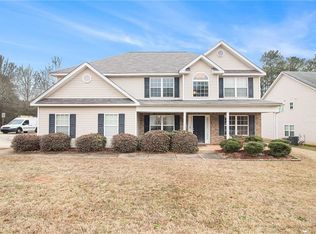333 Cobblestone Ct, Hampton, GA 30228