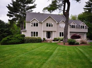 3 Clayton St, Medfield, MA 02052