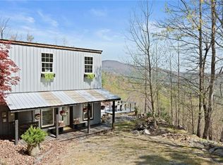 3086 Summit Rd, Purlear, NC 28665