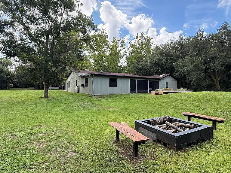 2200 Retreat Rd — Photo 29