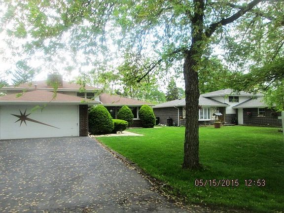 2nd image of 7725 S Cronin Ave