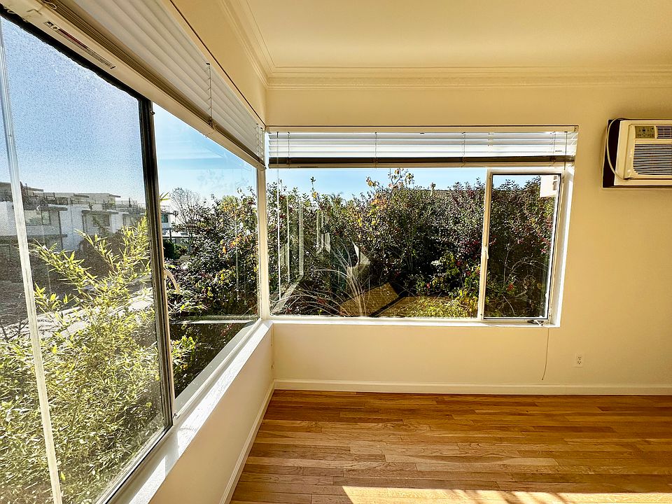 1st image of 1429 N Fairfax Ave APT 8