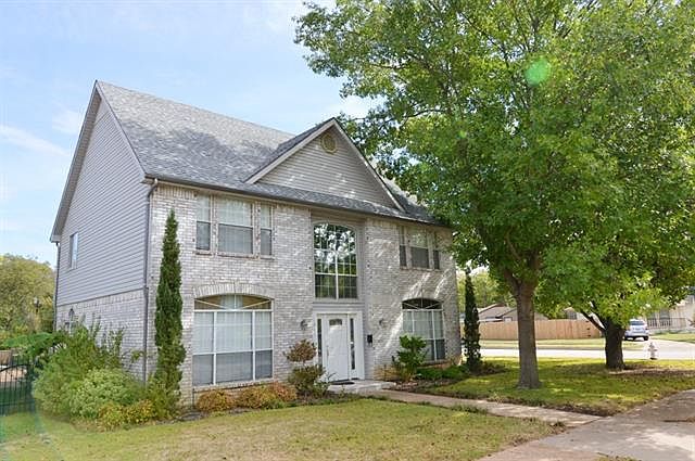 1st image of 1301 Marydale Dr