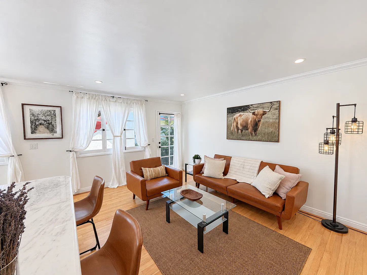 1 bed, 650 sqft, $3,700 — Photo 2