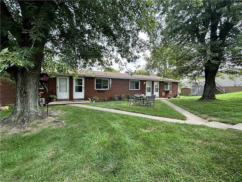 58 Decca Ln #3