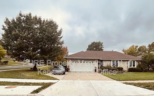3611 SW Red Hawk Ct Photo 1