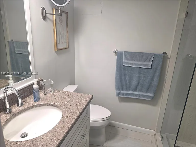 5161 Collins Ave #502 — Photo 12