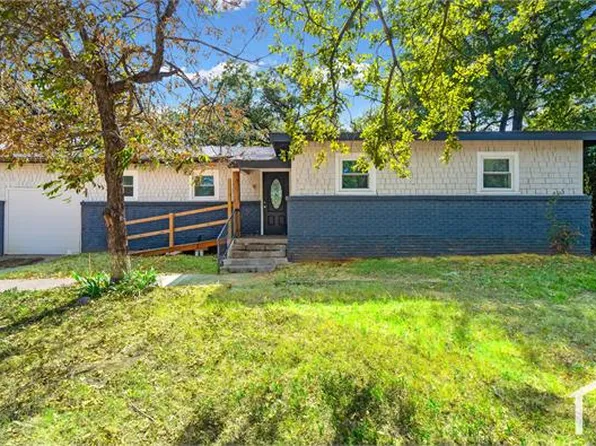 2515 Yeager St, Fort Worth, TX 76112