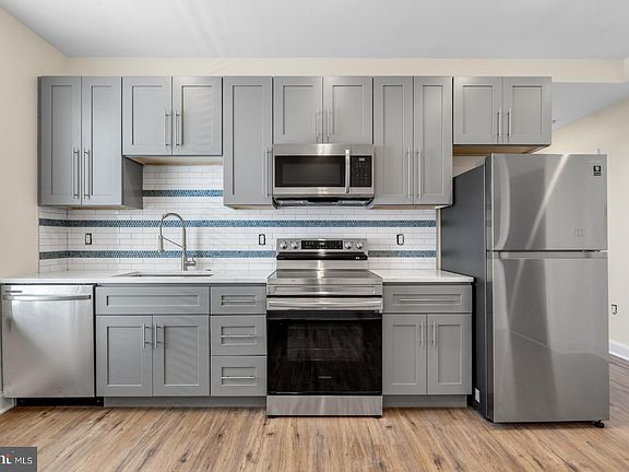 4th image of 509 E Gorgas Ln #2R