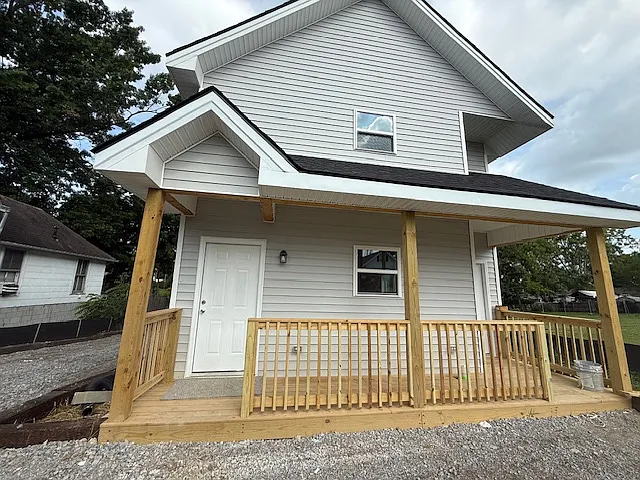 3 bed, 1500 sqft, $1,695 — Photo 1