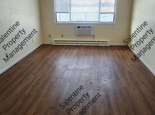 1830 Roosevelt Ave APT 107, Racine, WI 53406