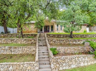 405 Chandler Lake Rd, Fort Worth, TX 76103