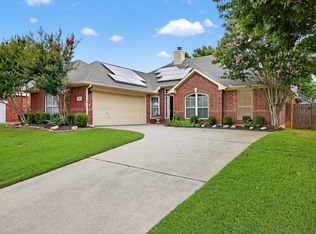 5537 Seabury Dr, Fort Worth, TX 76137