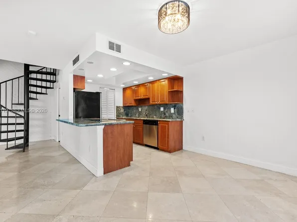 2987 Bird Ave, Coconut Grove, FL 33133
